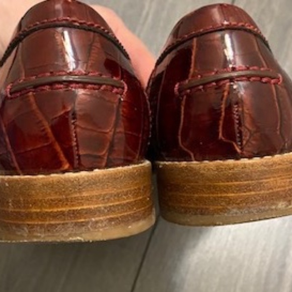 Marc by Marc Jacobs Burgundy Red Faux Alligator Patent Leather Loafers Sz 37.5 - Picture 6 of 6